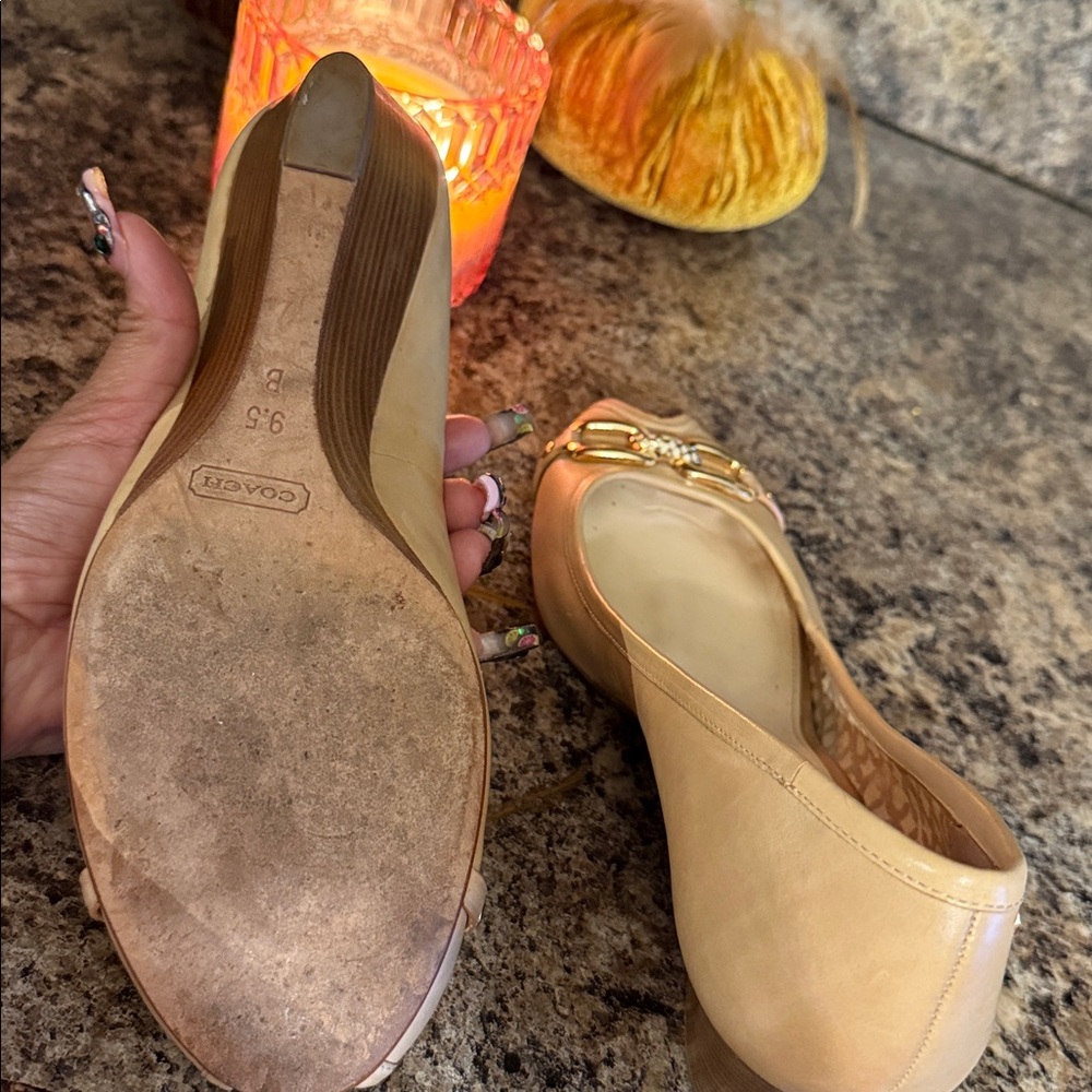 Vintage Coach Shelby Soft Calf Shoe - Picture 7 of 7